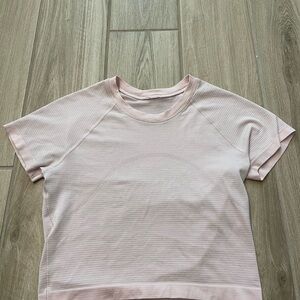 Lululemon Swiftly Tech Cropped Short Sleeve Shirt 2.0 Strawberry Milkshake Sz 6